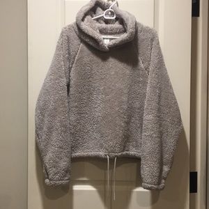H&M women boxy Sherpa faux fur crop pullover hoodie sweatshirt jacket size XL